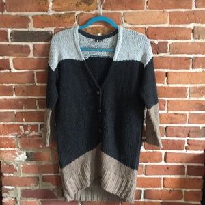 Block neutral color cardigan